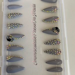 Authentic custom press on nails